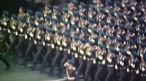 Я делаю шаг за борт самолета...