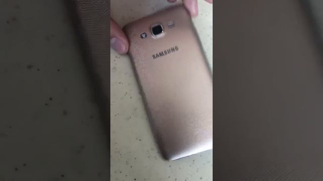 Знаете что делать если экран телефона сам по себе включается??? смотреть онлайн