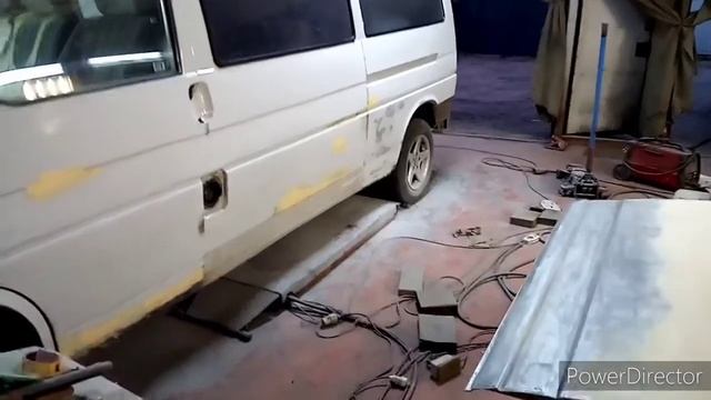 Т4 день третей,продолжаю шпаклевать))) можно ли машинкой сделать ровно!??? Да! В полне))) смотреть онлайн