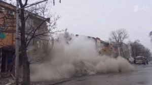 На Первом канале вышел спецрепортаж о работе пожарных, спасателей и пиротехников в зоне СВО.