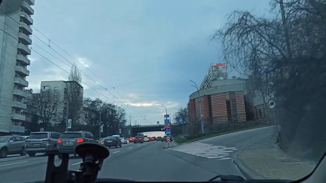 +Наконец-то в ЦЕНТРЕ КИЕВА! ОГО! Из Беларуси доехали в КИЕВ Что видим. Видеозаметки часть 8 Kate B смотреть онлайн