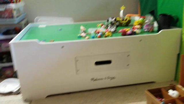 Carnival game at home. RYAN'S WORLD GOLDEN TREASURE CHEST. win botbots dragamonz, pokemon toy revie смотреть онлайн