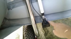 Крепление датчика эхолота