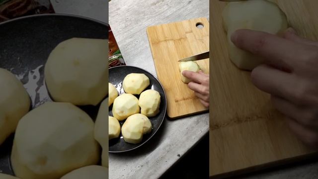 Пирог с яблоками ?