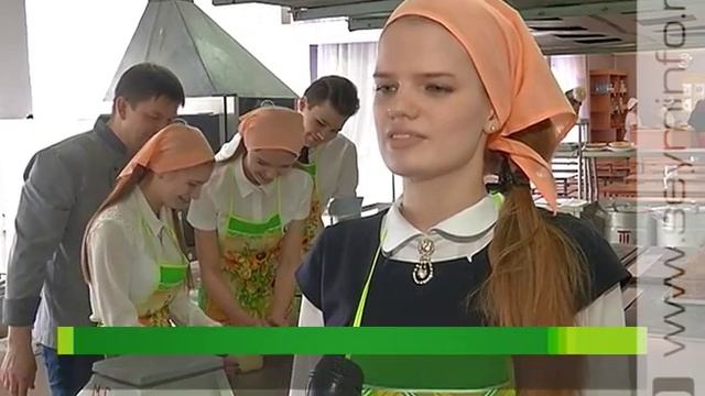 Курские школьники испекли пасхальные куличи для ветеранов смотреть онлайн