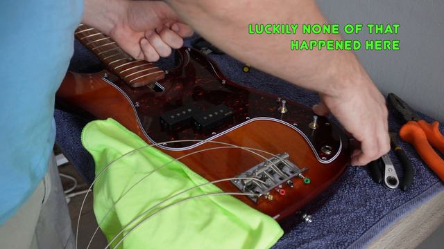 The BEST Pickup Replacement? | Sire P5 EMG Pickup Mod смотреть онлайн
