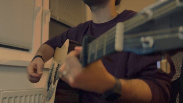 Behind Blue Eyes | Limp Bizkit | Acoustic Cover смотреть онлайн