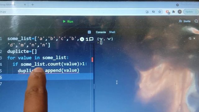 Removing duplicates and printing duplicates using python смотреть онлайн