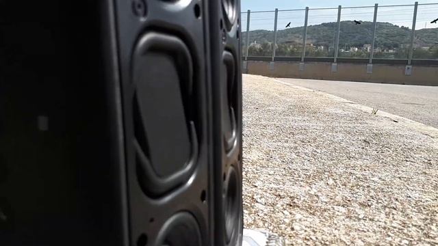 2 SONY SRS XB30 BASS TEST смотреть онлайн