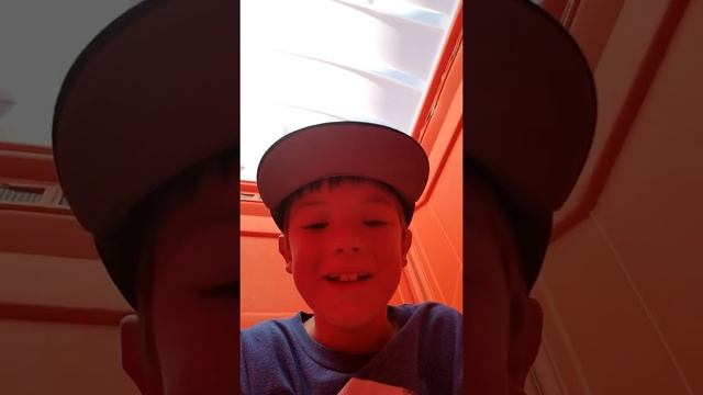 Meet Isaiah in a porta potty taking a dump смотреть онлайн