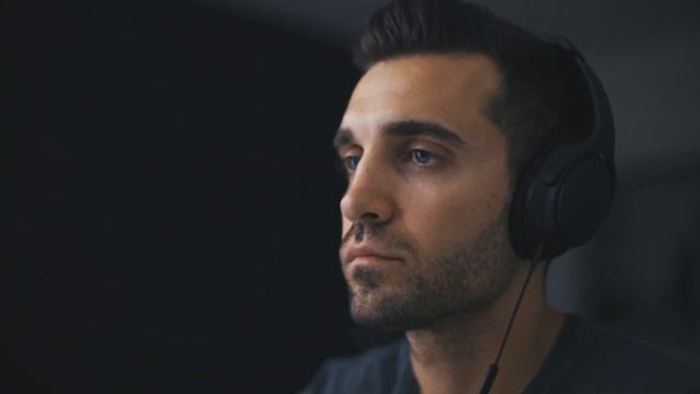 Matt D'Avella на русском. 4 Правила Цифрового Минимализма смотреть онлайн