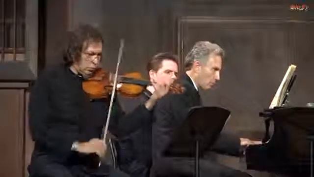 Tchaikovsky Piano Trio & Schubert Encore Vinnik, Moroz, Komachkov 2018, Video 1 смотреть онлайн