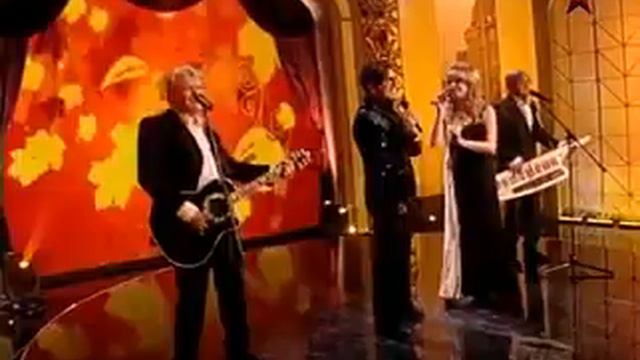 ВИА Самоцветы -- Листья жёлтые смотреть онлайн