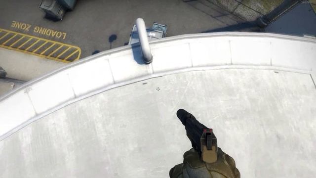 EDGE BUG Работает в CS:GO. (Падаем не теряя ХП с высоты) смотреть онлайн