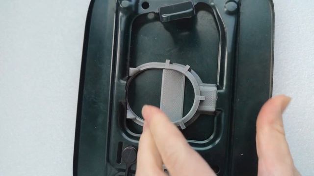 Установка держателя крышки бензобака на Subaru Outback/Legacy Bp. смотреть онлайн