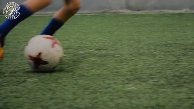 6. Тренировка в детской футбольной школе смотреть онлайн