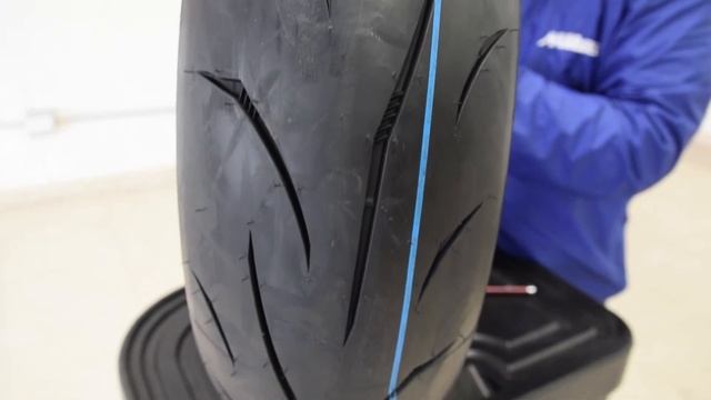 Mitas - Llantas de alto desempeño para motocicleta смотреть онлайн