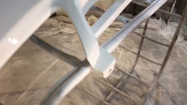 Нюансы при покраске в белый цвет под лак смотреть онлайн