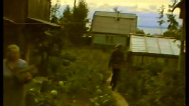 У бабушки на даче смотреть онлайн