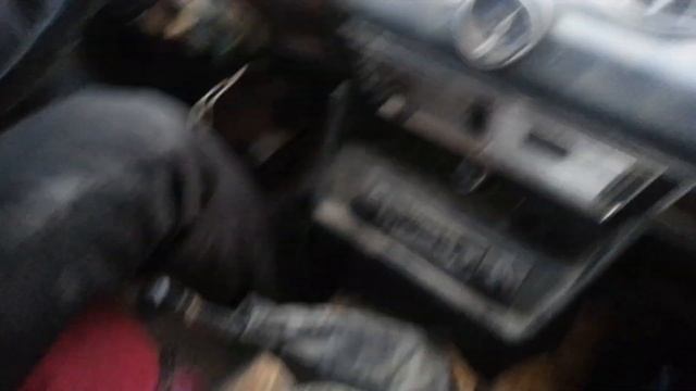 Завелась, после простоя 6ти лет ! Ваз 2103 смотреть онлайн