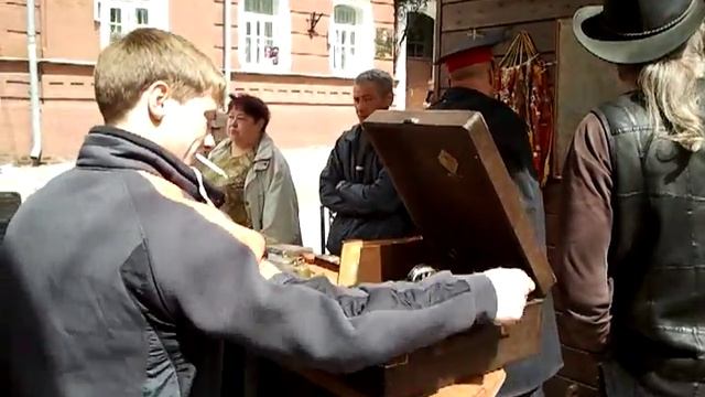 Заело патефон смотреть онлайн