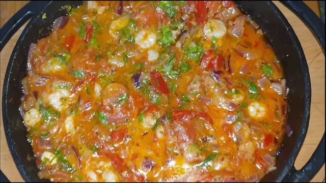 Bu yılbaşı sıcak mezeleri Beyin Tavası - Ciğer Tava - Sarımsaklı Karides - Mantar Güveç Meze Tarifi смотреть онлайн