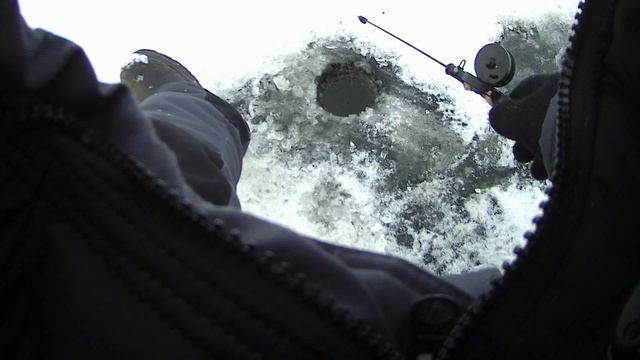 зимняя рыбалка на речке Тура 29.01.21. смотреть онлайн