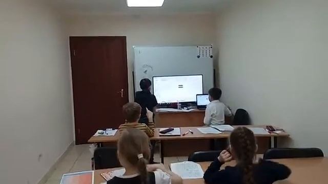 Ментальный счет с "помощью брата". 2-й класс. Ментальная арифметика в Челнах смотреть онлайн