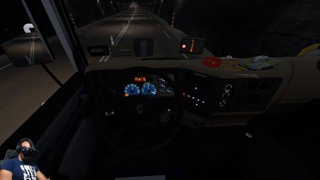 RENAULT PREMIUM DCI ! EURO TRUCK SIMULATOR 2 VR смотреть онлайн