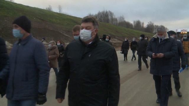 Дорожные работы по расширению Архангельской улицы в Череповце завершились смотреть онлайн