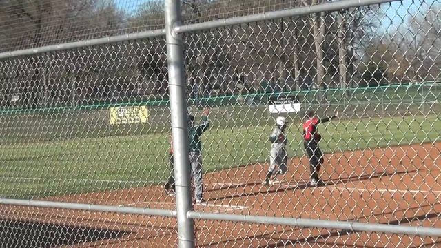 00382 4-24-13 HP Softball vs Emporia - Mo hit and got to 3rd on a throwing error смотреть онлайн