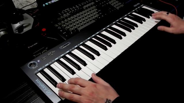 В лунном сиянии - cover смотреть онлайн