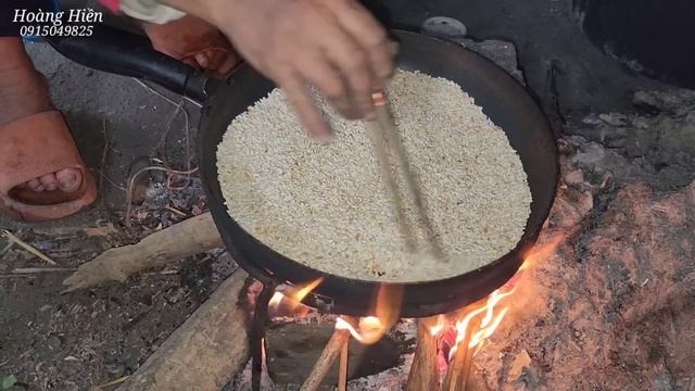 Bất ngờ lợn nhà chị gái bị đi ngoài Hoàng Hiền lên gấp chữa ngay. Hoàng Hiền смотреть онлайн