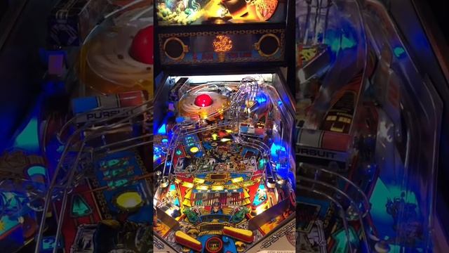 Judge Dredd Pinball ( juego explicado) смотреть онлайн