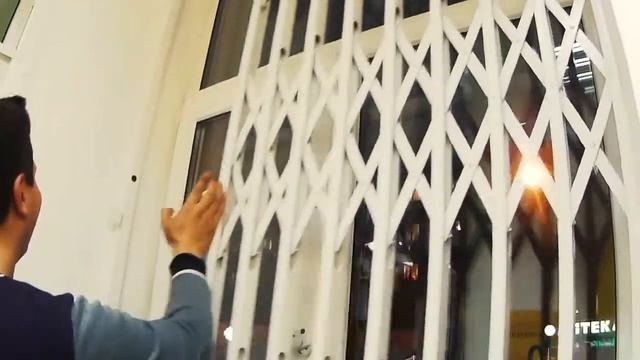 Монтаж раздвижных металлических решеток смотреть онлайн
