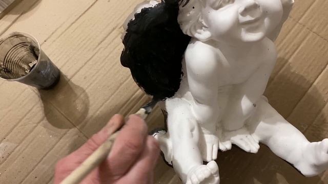Как быстро убрать пузырьки на гипсовой фигурке. Покраска гипсовой фигурки. смотреть онлайн