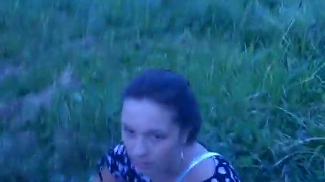 Нереально классно поет