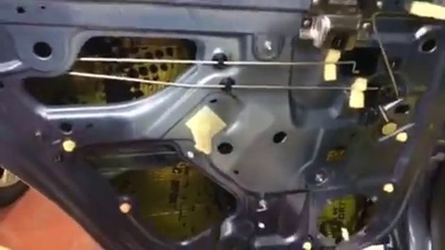 Доработать шумо- и виброизоляционную защиту можно практически на любом автомобиле смотреть онлайн