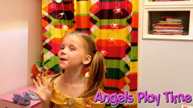 DISNEY PRINCESS DRESS UP NEW 😀😍😀 AND REVIEW Learning colours 😀😀😀 смотреть онлайн