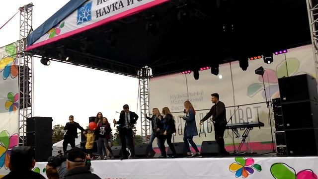 Алексей Воробьев - Смотри, как я танцую! смотреть онлайн