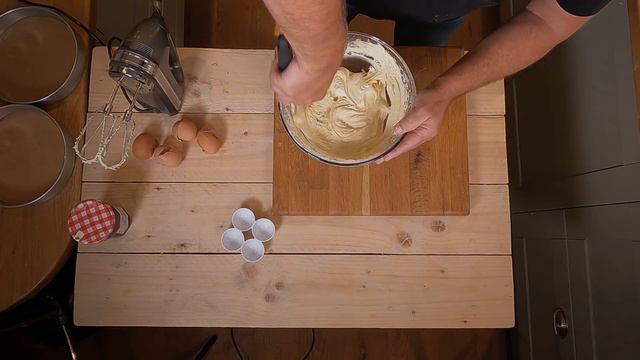 How To Bake A DELICIOUS Victoria Sandwich | Paul Hollywood's Easy Bakes