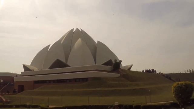TRAVEL VLOG INDIA DELHI. САМЫЙ НЕОБЫЧНЫЙ ХРАМ в виде цветка Лотоса смотреть онлайн
