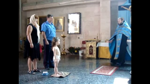 Крестины Валентины в казачьем храме смотреть онлайн
