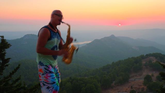 Syntheticsax - Old Letters (Record at sunset in the mountains of Northern Cyprus) смотреть онлайн