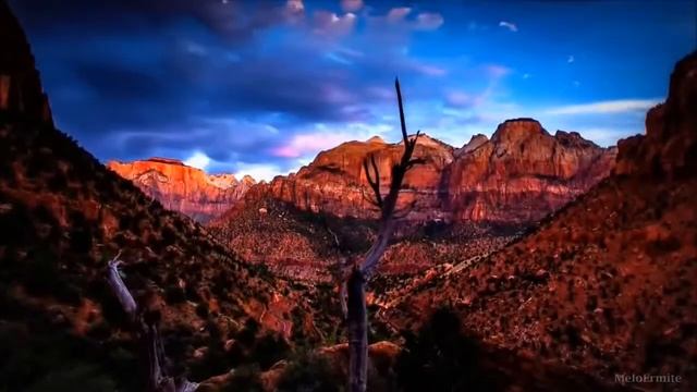 Футаж. Нарезка. Быстрая съёмка. Горы. Облака. смотреть онлайн