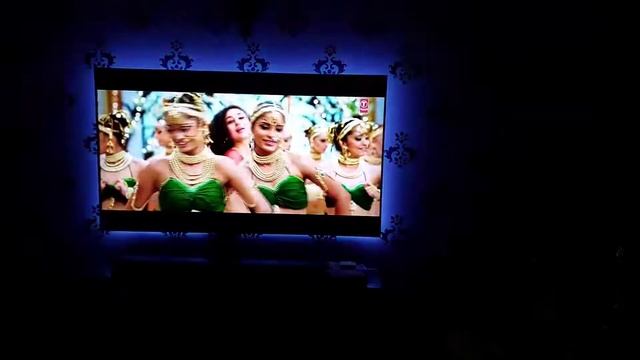 Smart WiFi Tuya RGB LED Strip Light with Remote Controller and Dance with Music Feature смотреть онлайн