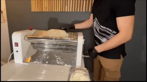 Раскатка пельменного теста. Тестораскаточная машина «ТМУ 500-600». Модель «Усиленная».