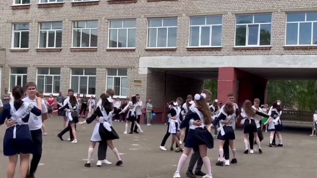 ВАЛЬС !!!! смотреть онлайн
