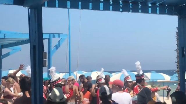 Праздник в Тунисе смотреть онлайн