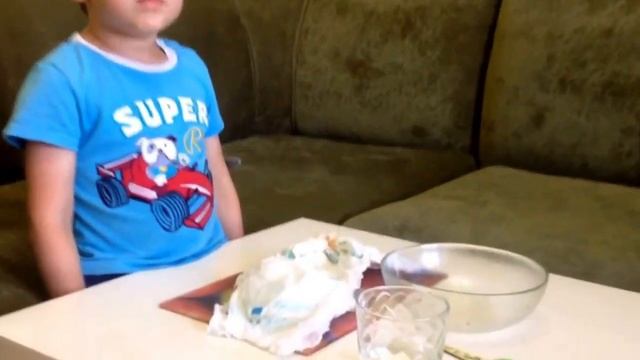 Снег из соды и памперса! смотреть онлайн